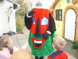 Mr Urdd
